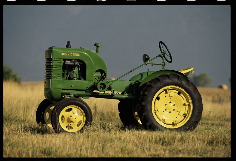 JohnDeereL's Did Deere Build The First Utility Tractor?